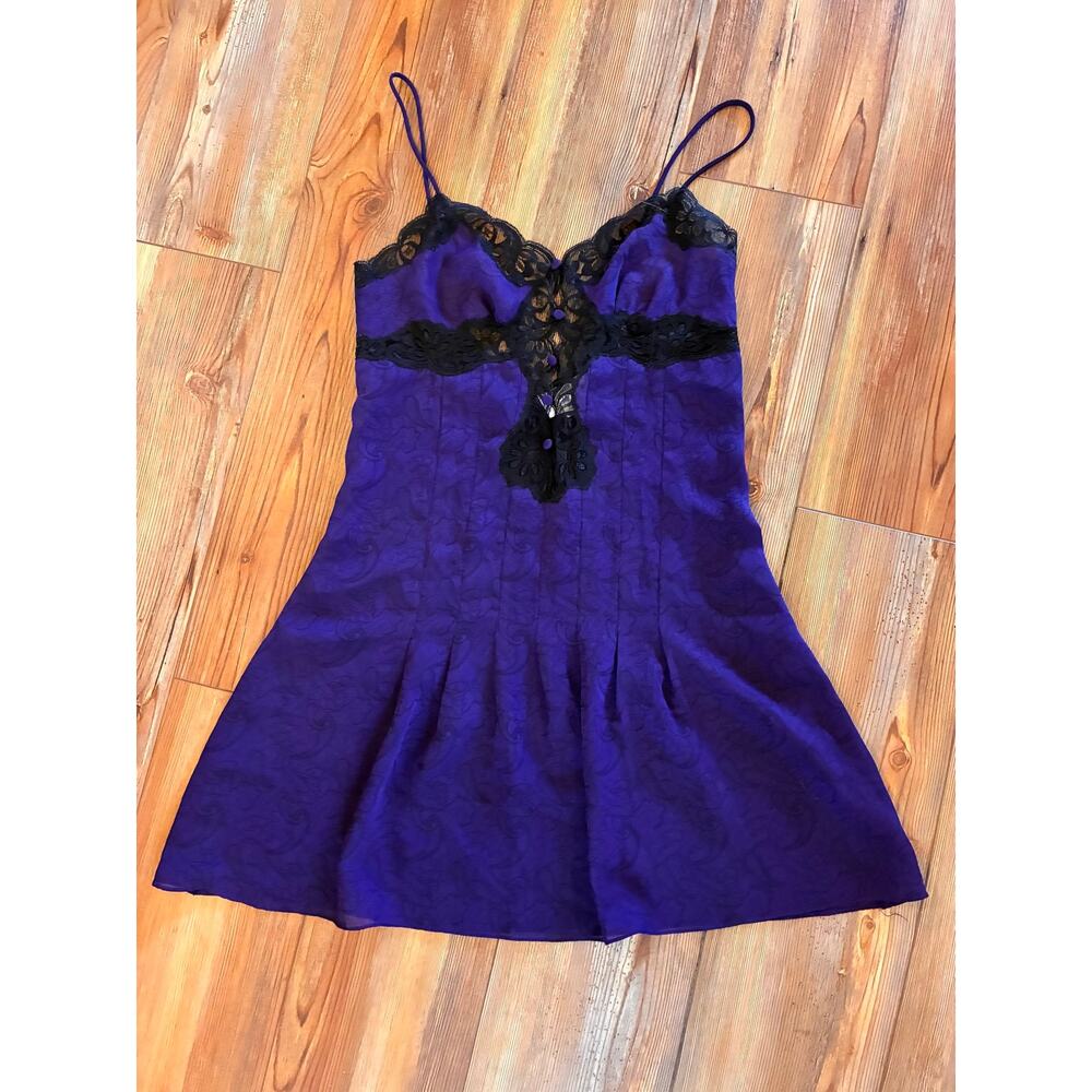 Vintage Victoria Secret Gold Label Slip